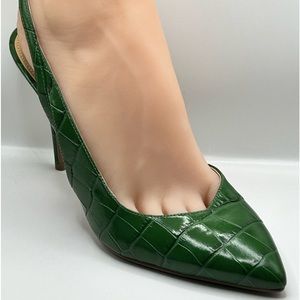 Elegant Green Slingback Pumps
